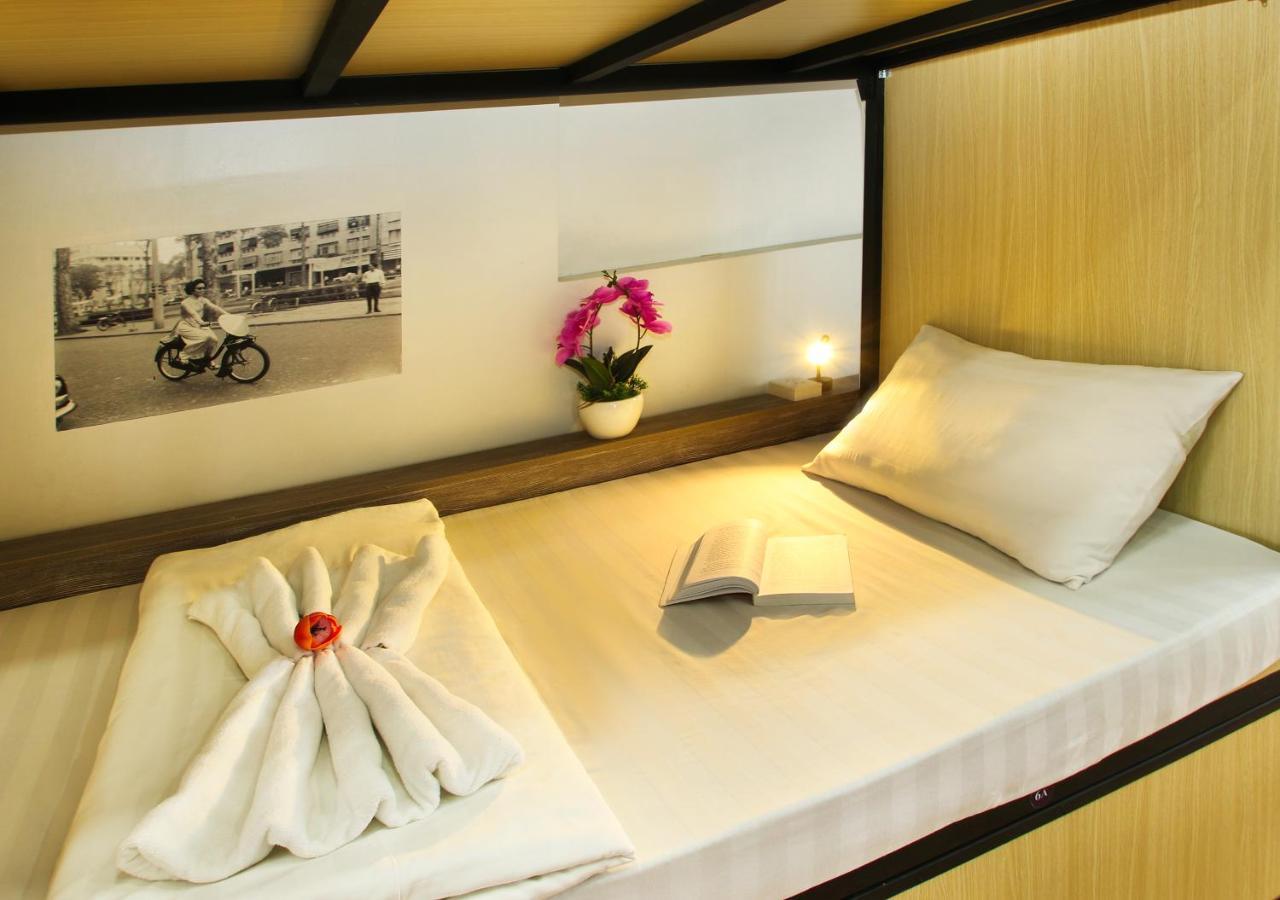 Home Away Home Hostel Ho Chi Minh-stad Buitenkant foto